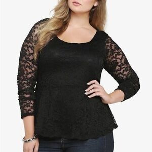 Torrid Lace Open Back Peplum Top in Black, Size 3